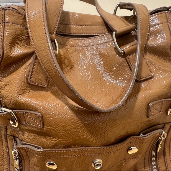 Yves Saint Laurent Patent Leather Large Downtown Tote Bag - Picture 5 of 16